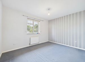 Bedroom- click for photo gallery
